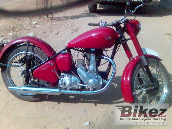 1970 BSA B 25 Star photo